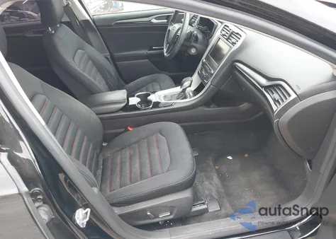 2016 Ford Fusion Se z USA, uszkodzony, nr VIN 3FA6P0T98GR212712